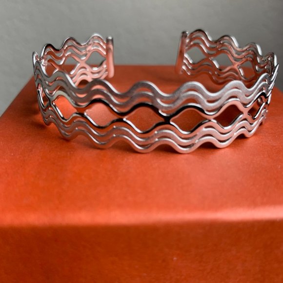 NWOT Italian Real Silver Wavy Cuff Bangle Bracelet - Picture 6 of 8
